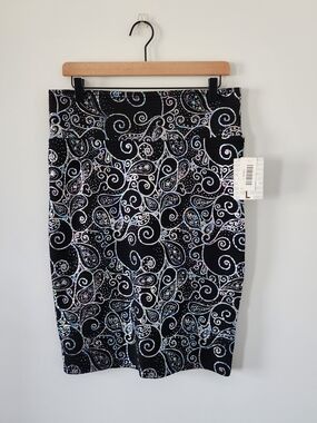 LulaRoe Cassie Pencil Skirt Large Black Holographic Iridescent Paisley NWT